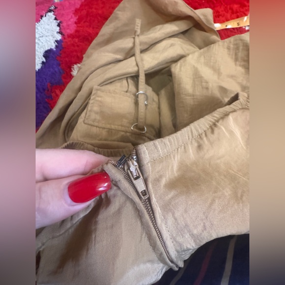 Y2K Vintage Khaki Asymmetrical Cargo Skirt Sz M - Picture 7 of 11